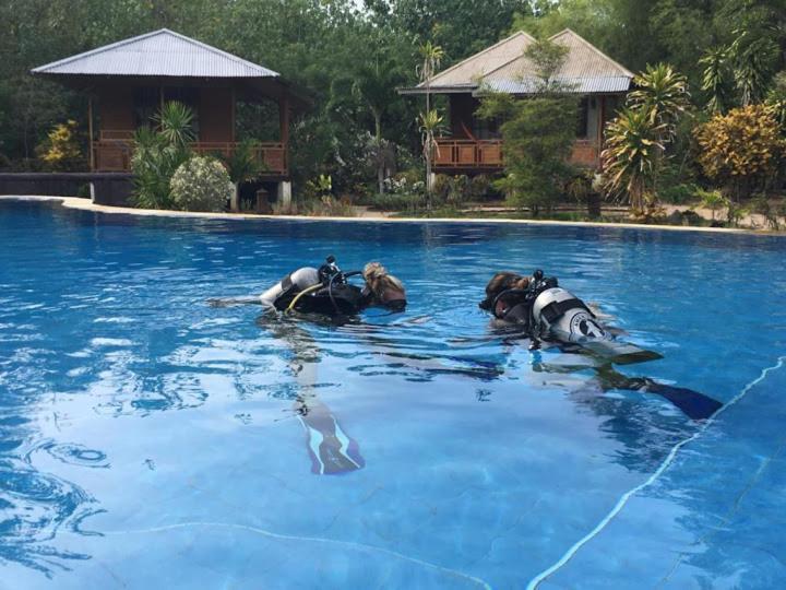 Two Fish Resort บูนาแกน ภายนอก รูปภาพ