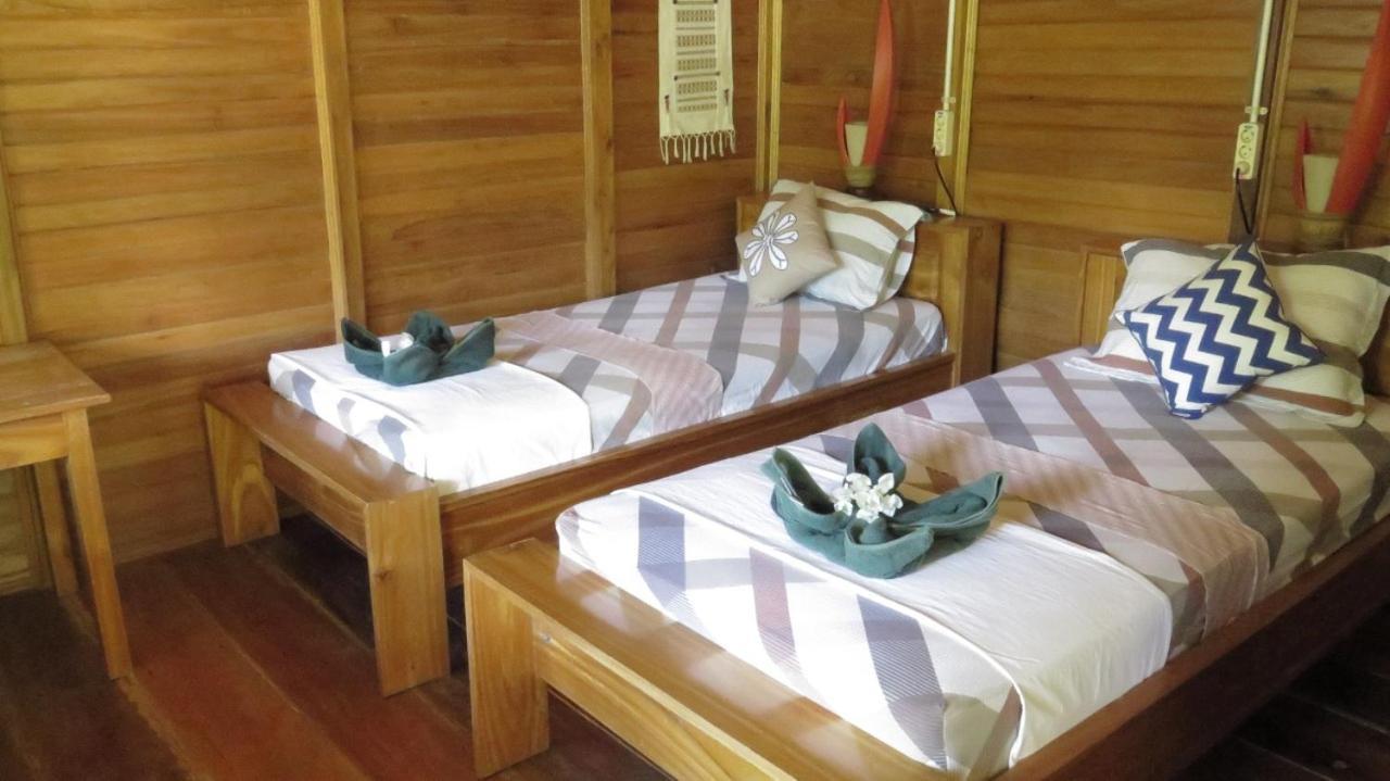 Two Fish Resort บูนาแกน ภายนอก รูปภาพ