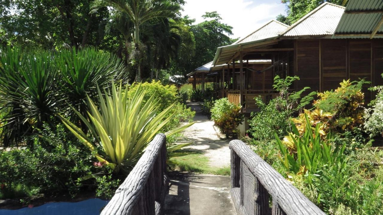 Two Fish Resort บูนาแกน ภายนอก รูปภาพ