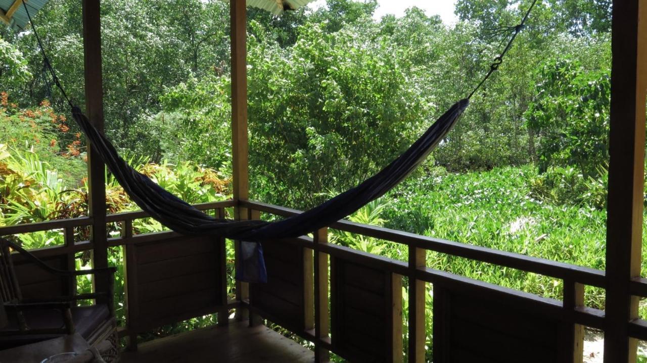 Two Fish Resort บูนาแกน ภายนอก รูปภาพ
