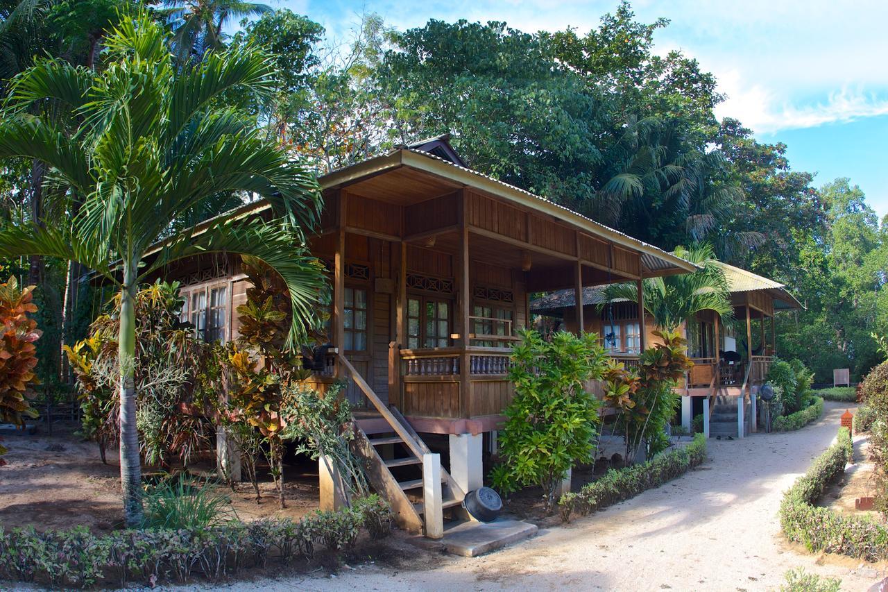 Two Fish Resort บูนาแกน ภายนอก รูปภาพ